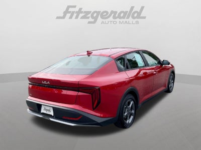 2025 Kia K4 LXS
