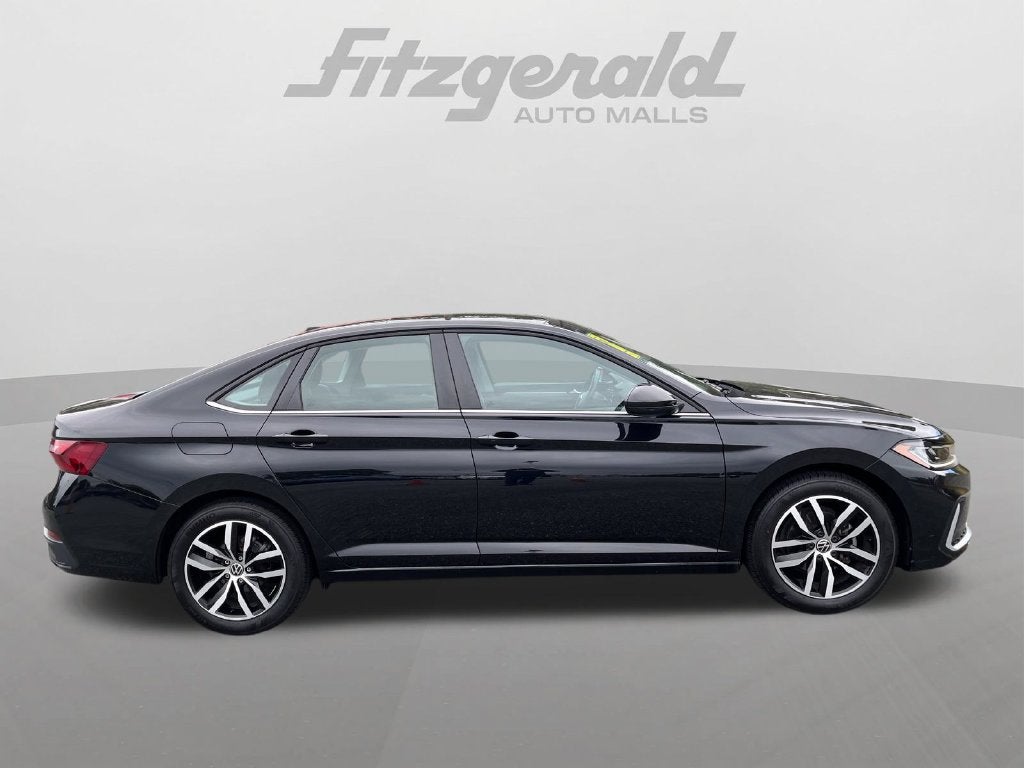 2025 Volkswagen Jetta 1.5T SE