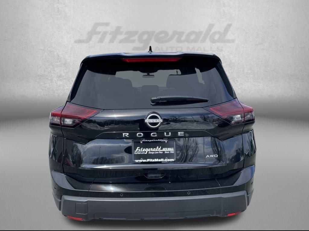 2025 Nissan Rogue SV