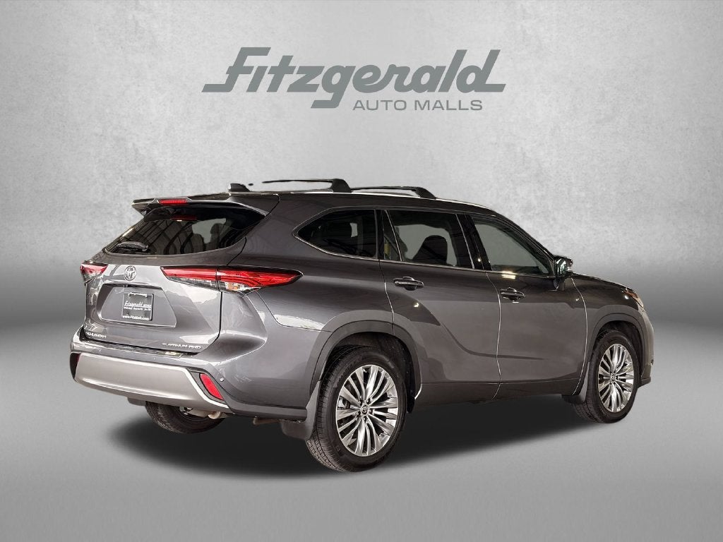 2023 Toyota Highlander Platinum
