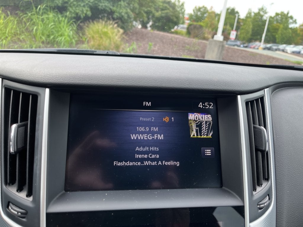 2022 INFINITI Q50 LUXE