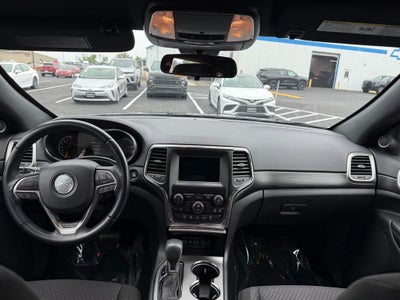 2020 Jeep Grand Cherokee Laredo E