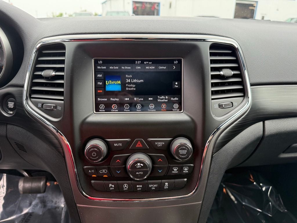 2020 Jeep Grand Cherokee Laredo E