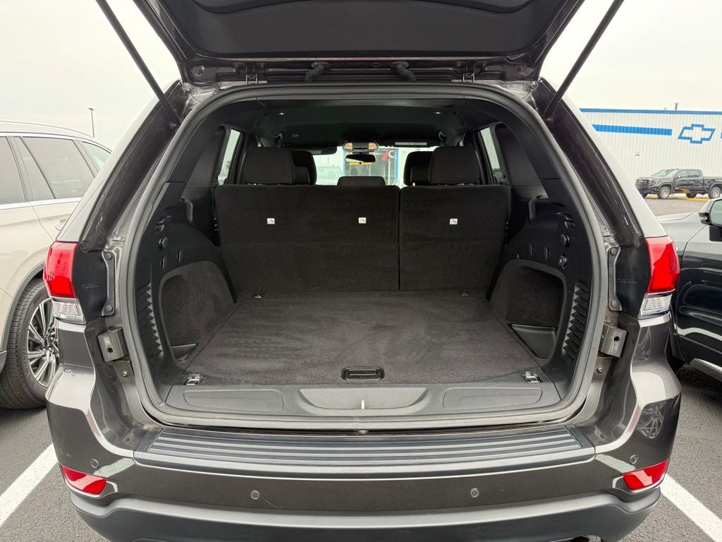 2020 Jeep Grand Cherokee Laredo E