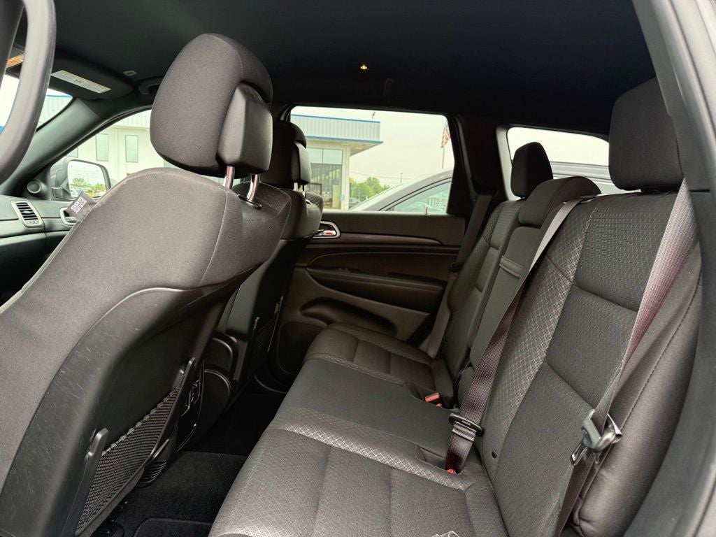 2020 Jeep Grand Cherokee Laredo E