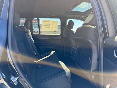 2027 Jeep Grand Cherokee Laredo X