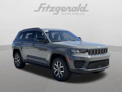 2027 Jeep Grand Cherokee Laredo X