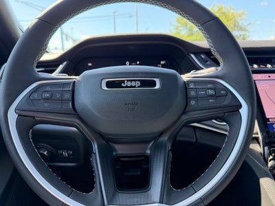 2027 Jeep Grand Cherokee Laredo X