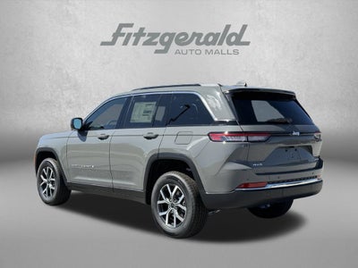 2027 Jeep Grand Cherokee Laredo X