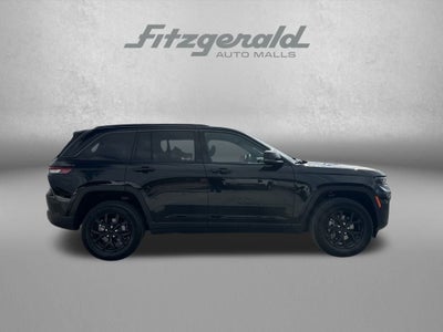 2026 Jeep Grand Cherokee GRAND CHEROKEE LAREDO ALTITUDE 4X4