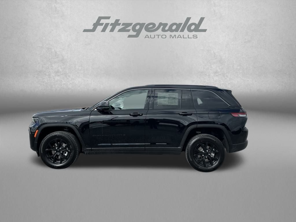 2026 Jeep Grand Cherokee GRAND CHEROKEE LAREDO ALTITUDE 4X4