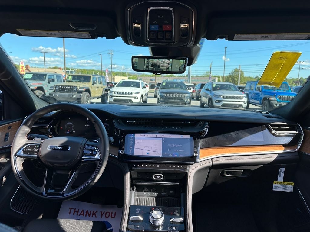 2026 Jeep Grand Cherokee GRAND CHEROKEE SUMMIT 4X4