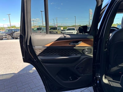 2026 Jeep Grand Cherokee GRAND CHEROKEE SUMMIT 4X4