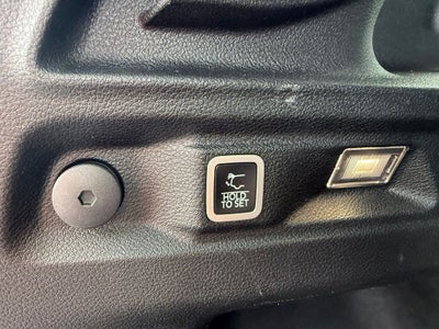 2021 Jeep Grand Cherokee L Laredo 4x4