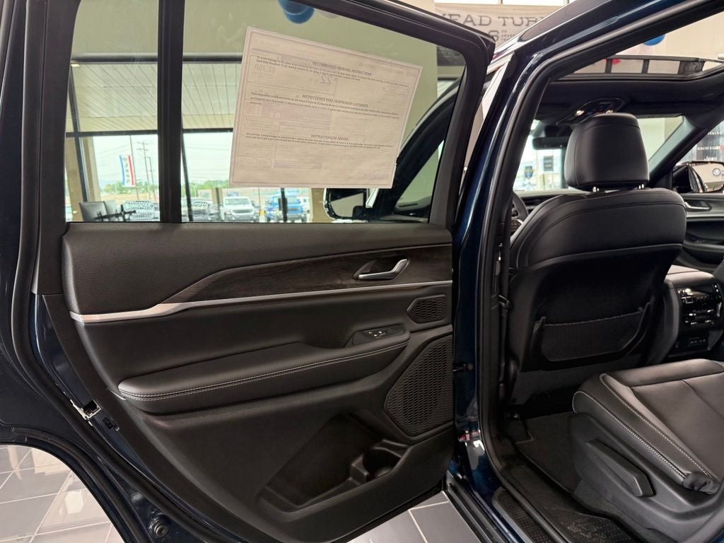 2026 Jeep Grand Cherokee GRAND CHEROKEE L LIMITED 4X4