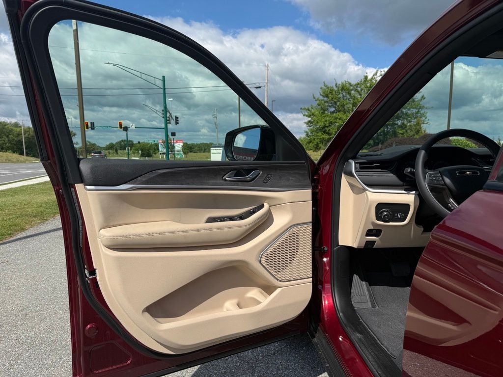 2026 Jeep Grand Cherokee GRAND CHEROKEE L LIMITED 4X4