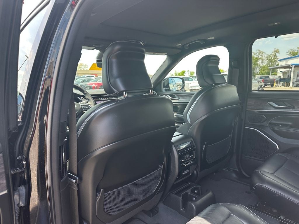 2023 Jeep Grand Cherokee L Overland 4x4