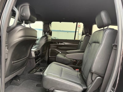 2023 Jeep Wagoneer Series II 4x4