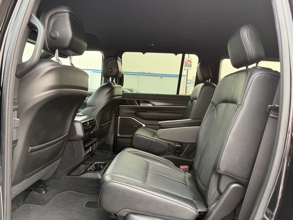 2023 Jeep Wagoneer Series II 4x4