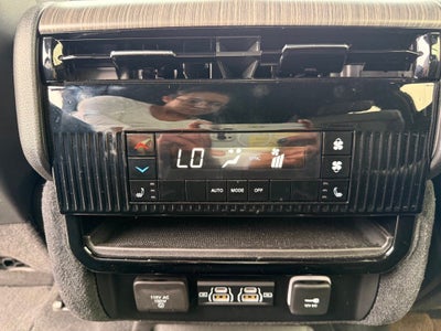 2023 Jeep Wagoneer Series II 4x4