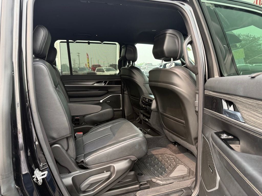 2023 Jeep Wagoneer Series II 4x4