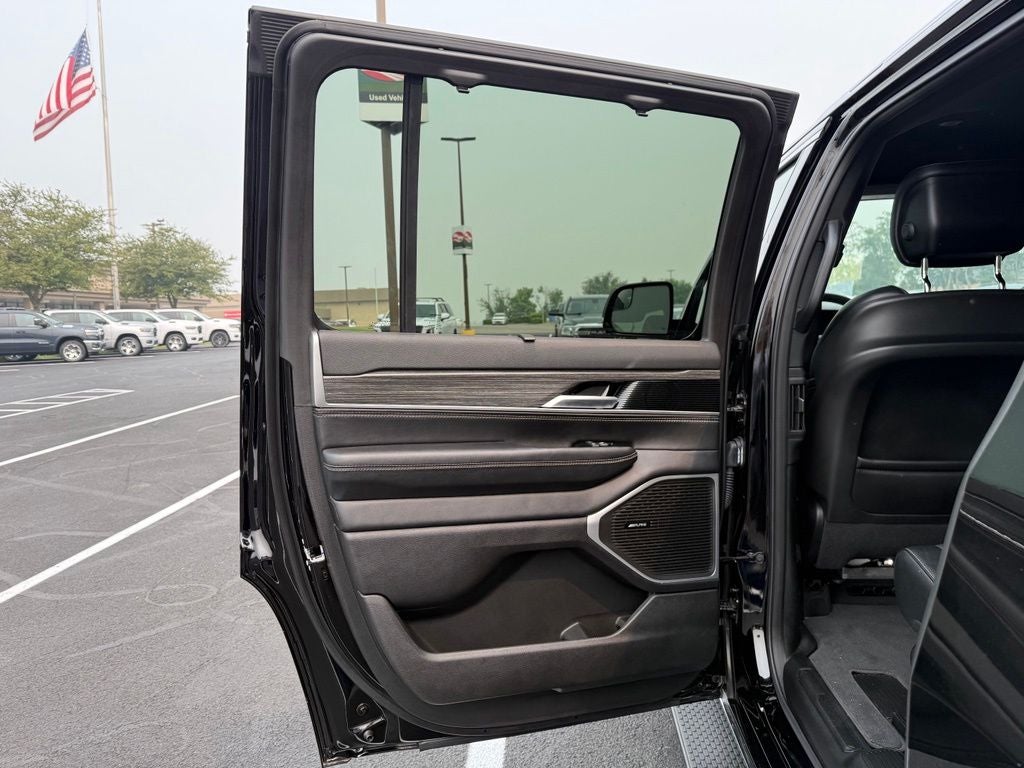 2023 Jeep Wagoneer Series II 4x4