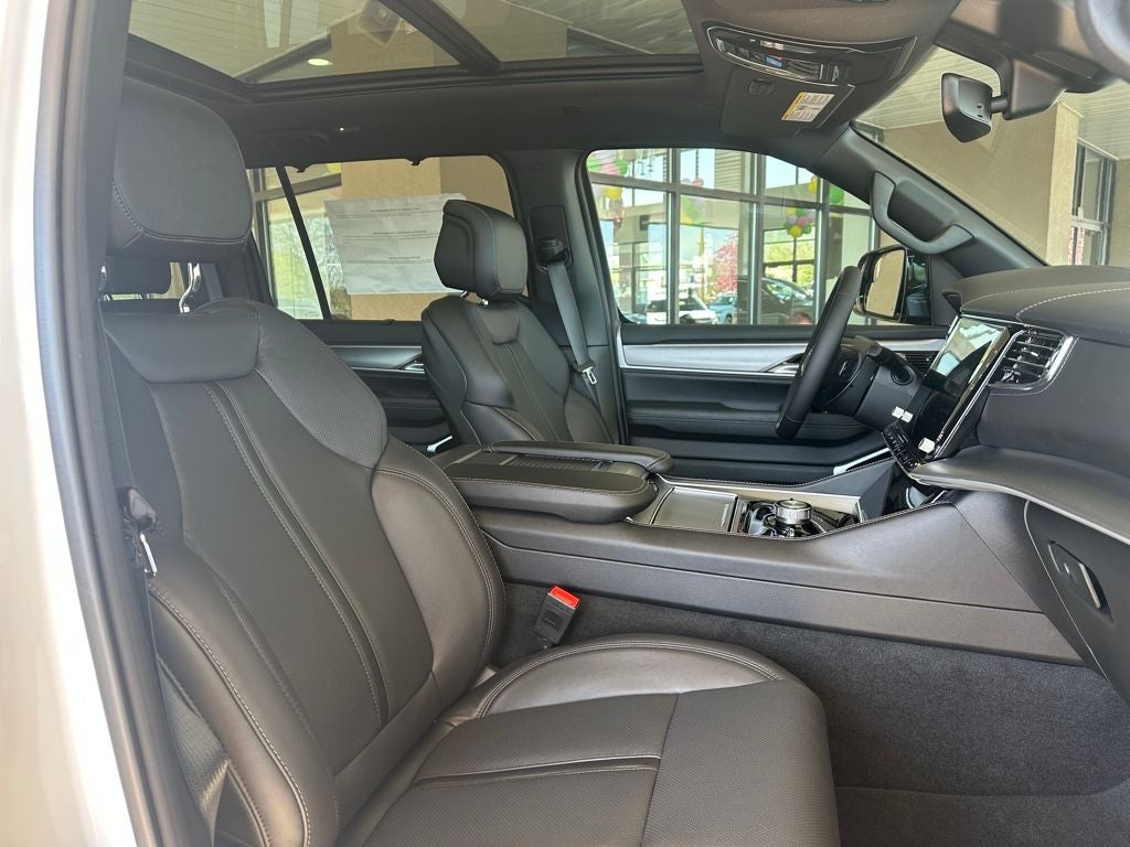 2026 Jeep Grand Wagoneer GRAND WAGONEER LIMITED RESERVE 4X4