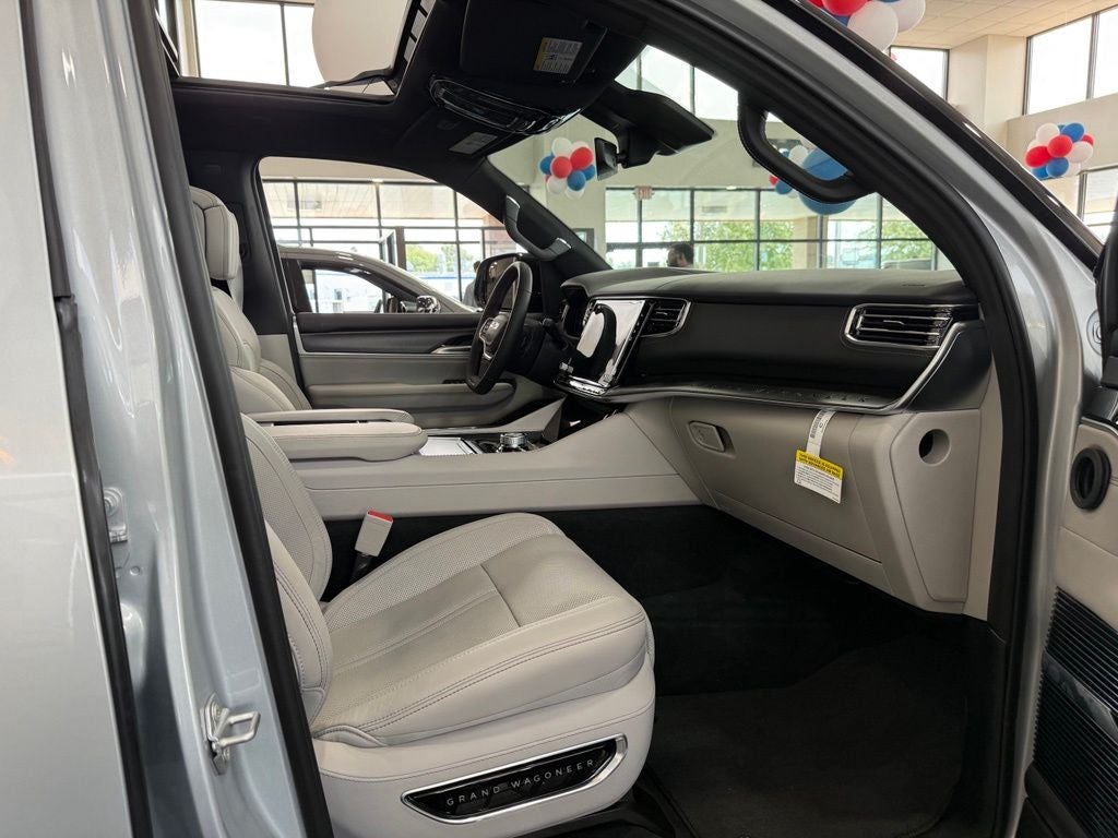 2026 Jeep Grand Wagoneer GRAND WAGONEER SUMMIT OBSIDIAN 4X4