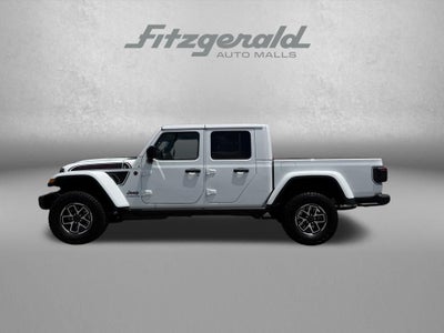 2026 Jeep Gladiator GLADIATOR SHADOW OPS 4X4