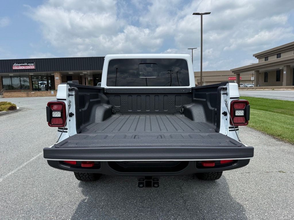 2026 Jeep Gladiator GLADIATOR SHADOW OPS 4X4