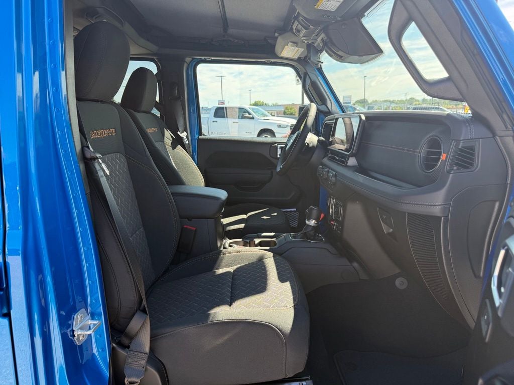2026 Jeep Gladiator GLADIATOR MOJAVE 4X4