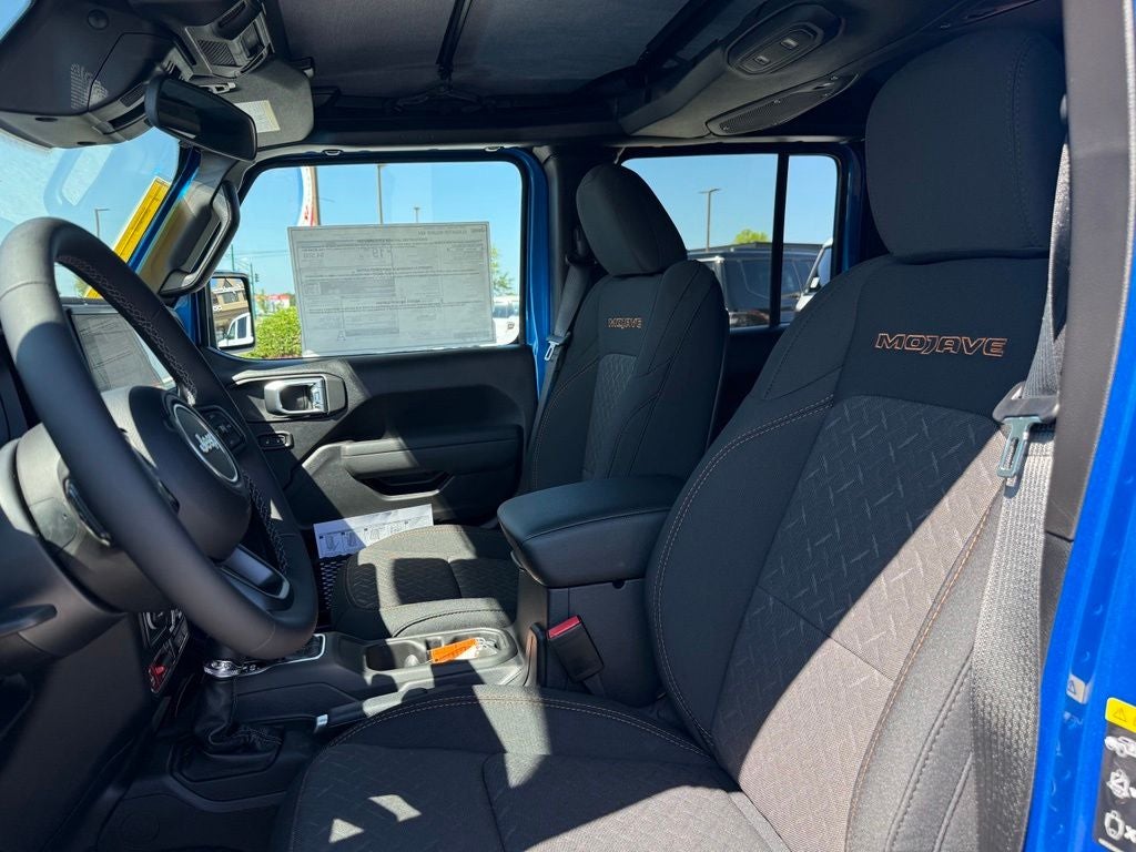 2026 Jeep Gladiator GLADIATOR MOJAVE 4X4