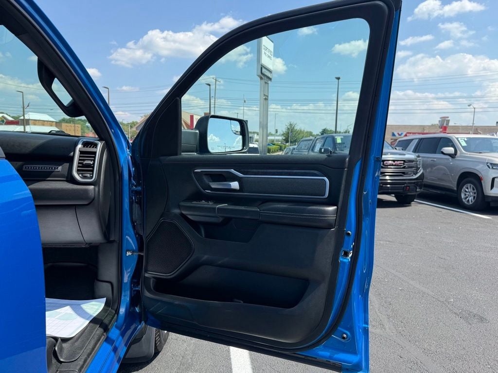 2021 RAM 1500 Big Horn Quad Cab 4x4 6'4' Box