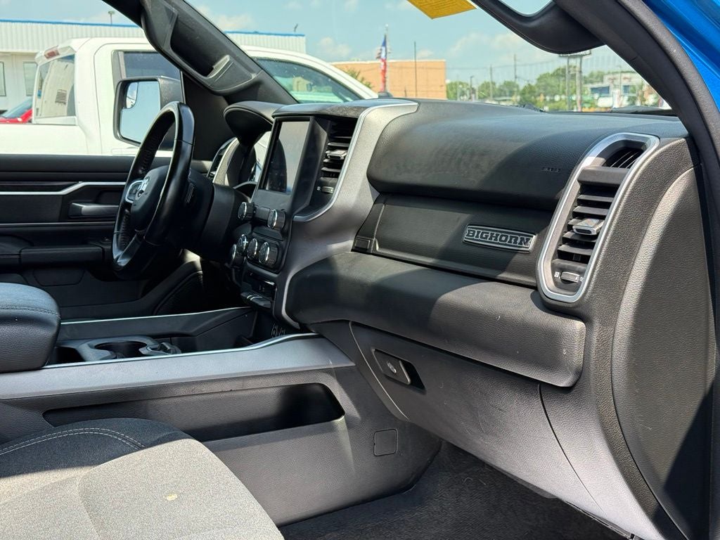 2021 RAM 1500 Big Horn Quad Cab 4x4 6'4' Box