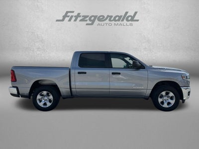 2026 RAM Ram 1500 RAM 1500 TRADESMAN CREW CAB 4X4 5'7' BOX
