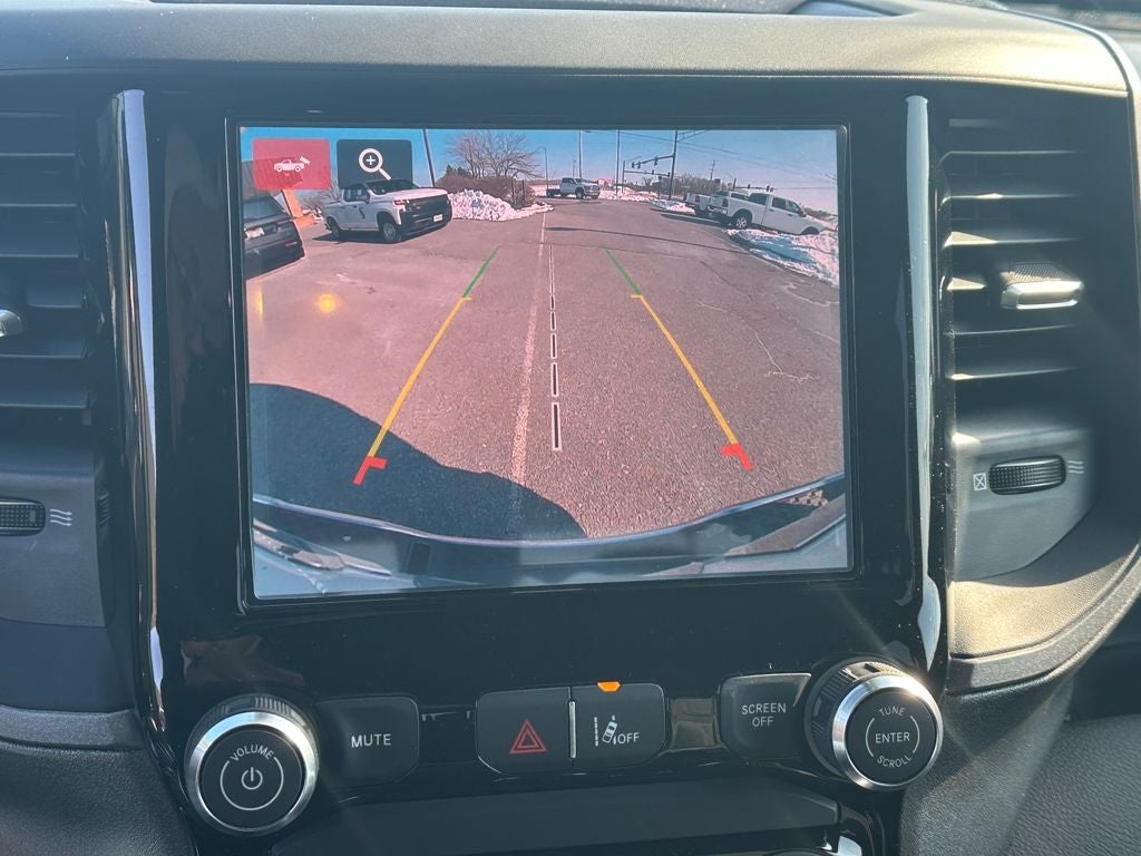 2026 RAM Ram 1500 RAM 1500 TRADESMAN CREW CAB 4X4 5'7' BOX