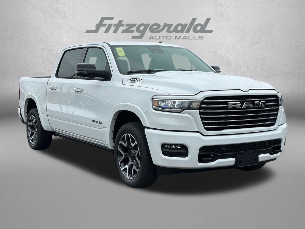 2026 RAM Ram 1500 RAM 1500 LARAMIE CREW CAB 4X4 5'7' BOX
