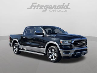 2020 RAM 1500 Laramie Crew Cab 4x4 5'7' Box
