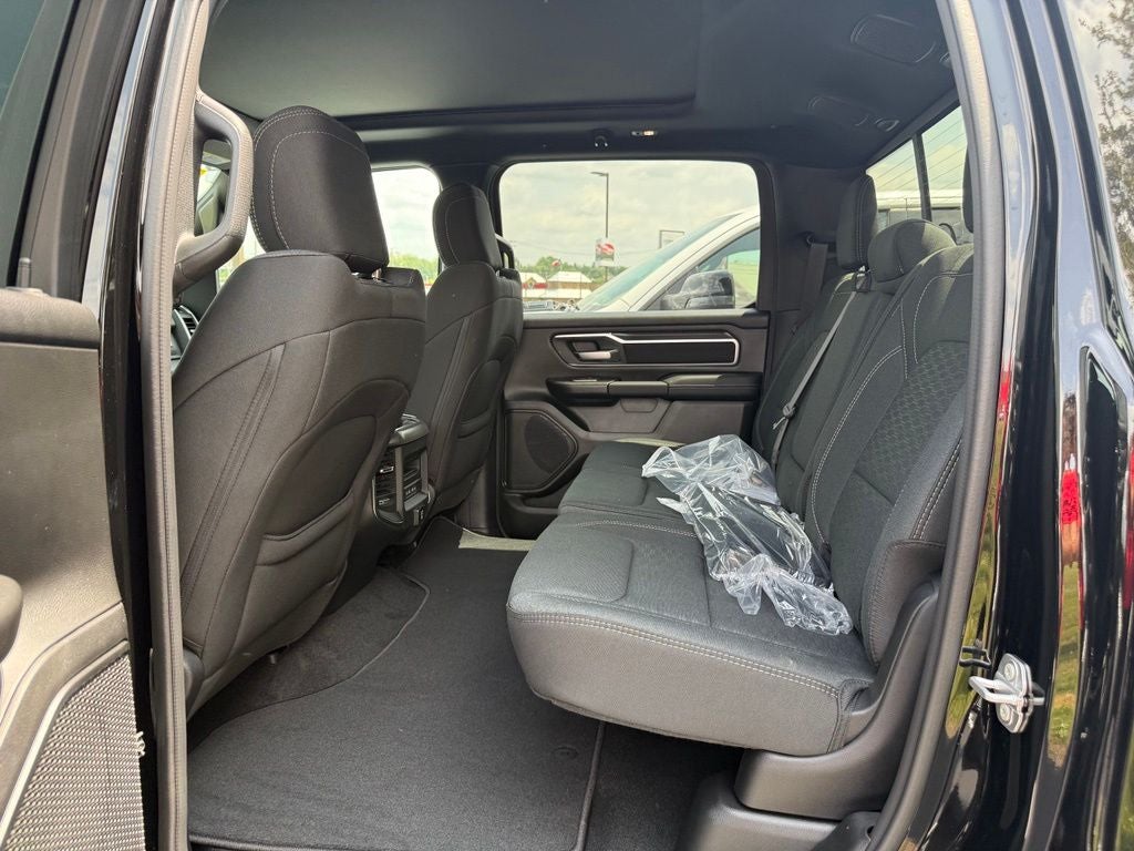 2026 RAM Ram 1500 RAM 1500 BIG HORN CREW CAB 4X4 6'4' BOX