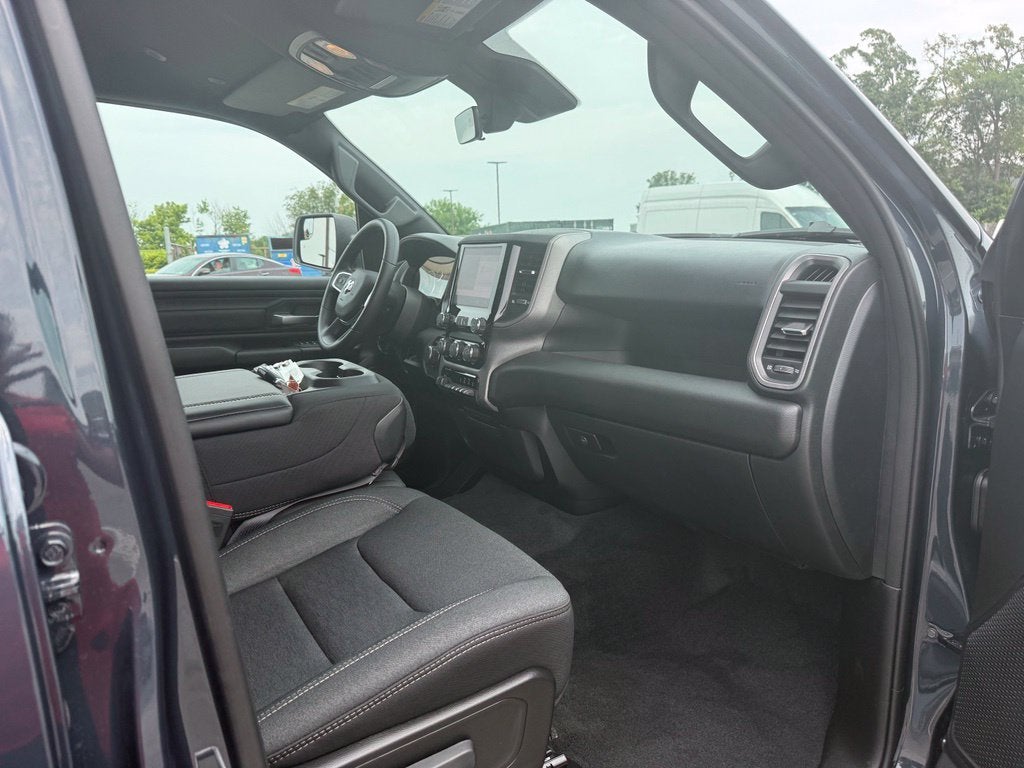 2026 RAM Ram 1500 RAM 1500 EXPRESS CREW CAB 4X4 6'4' BOX