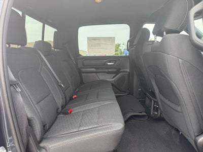 2026 RAM Ram 1500 RAM 1500 EXPRESS CREW CAB 4X4 6'4' BOX