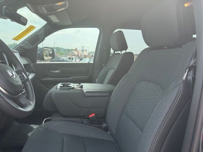 2026 RAM Ram 1500 RAM 1500 EXPRESS CREW CAB 4X4 6'4' BOX