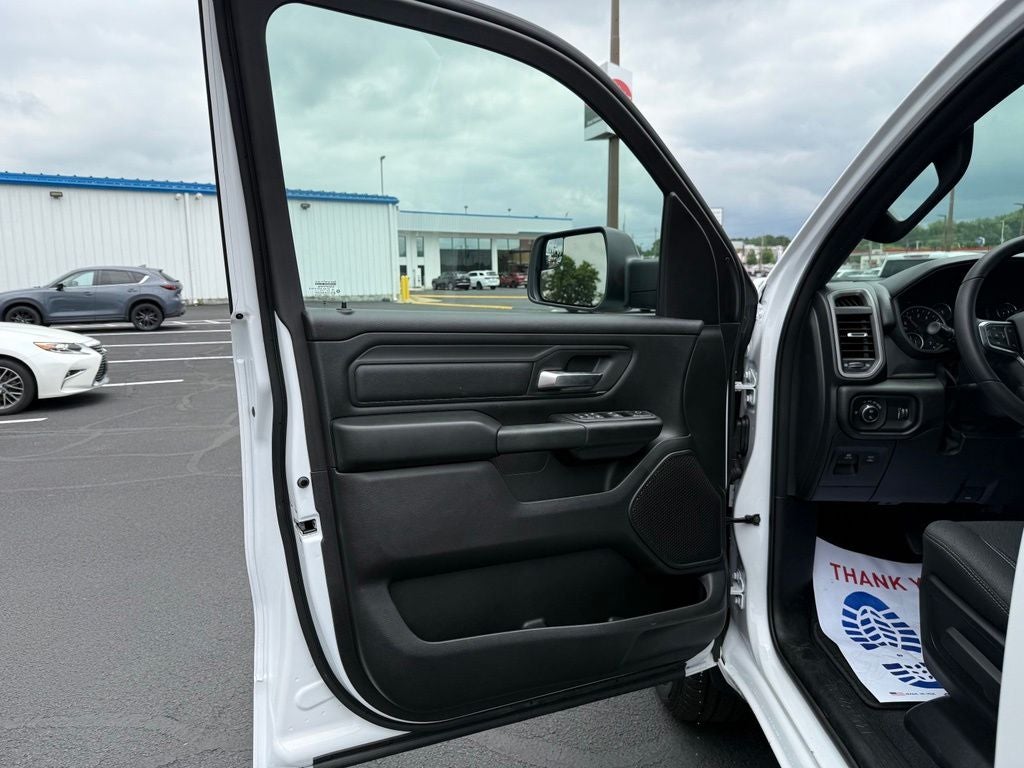 2026 RAM Ram 1500 RAM 1500 EXPRESS CREW CAB 4X4 6'4' BOX