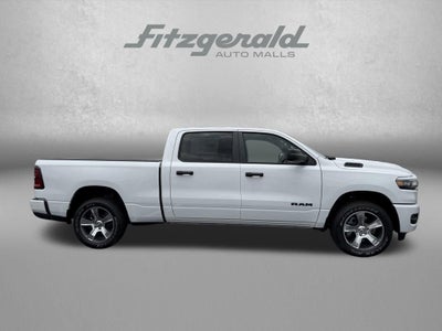 2026 RAM Ram 1500 RAM 1500 EXPRESS CREW CAB 4X4 6'4' BOX