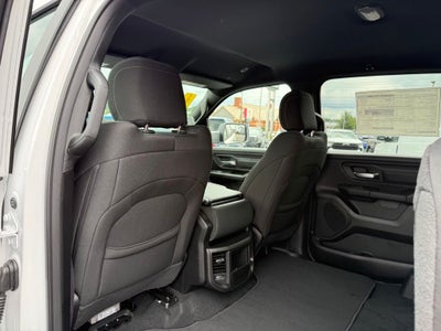 2026 RAM Ram 1500 RAM 1500 EXPRESS CREW CAB 4X4 6'4' BOX