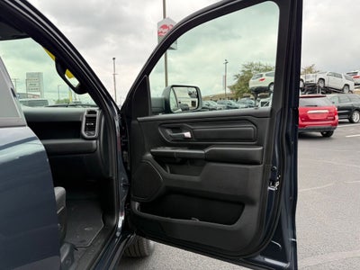 2026 RAM Ram 1500 RAM 1500 EXPRESS CREW CAB 4X4 6'4' BOX