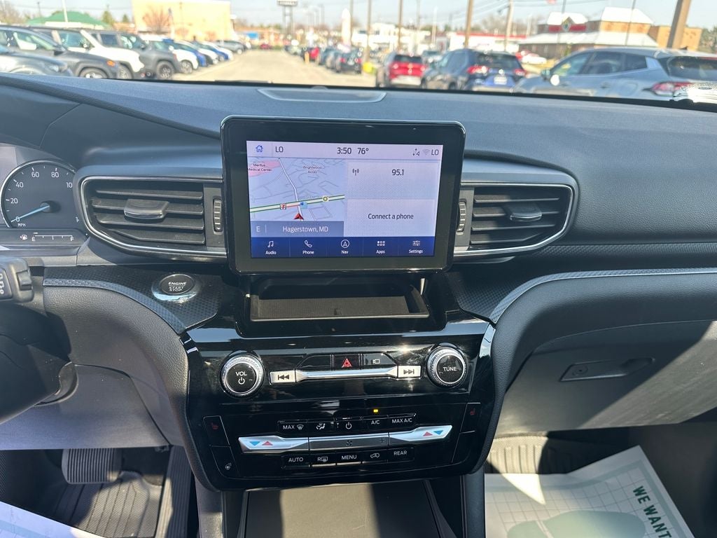 2022 Ford Explorer ST-Line