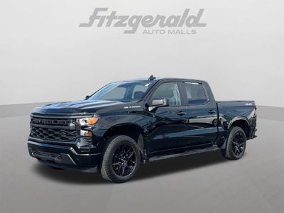2023 Chevrolet Silverado 1500 4WD Crew Cab Short Bed Custom