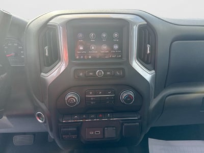 2023 Chevrolet Silverado 1500 4WD Crew Cab Short Bed Custom