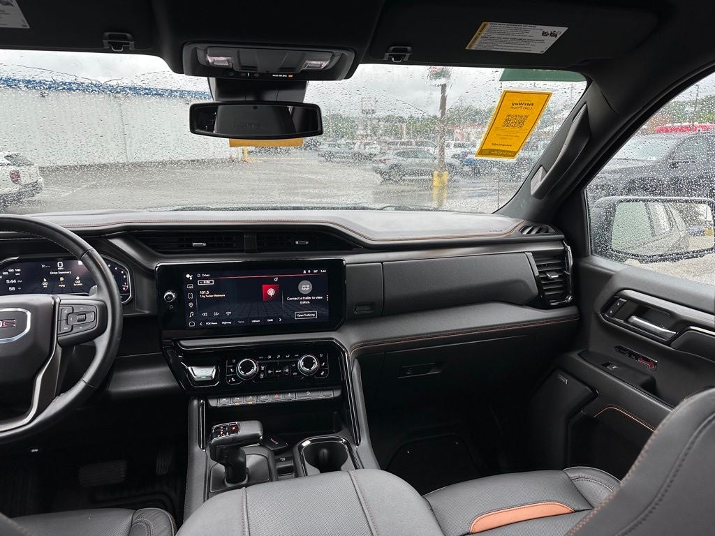 2023 GMC Sierra 1500 4WD Crew Cab Standard Box AT4